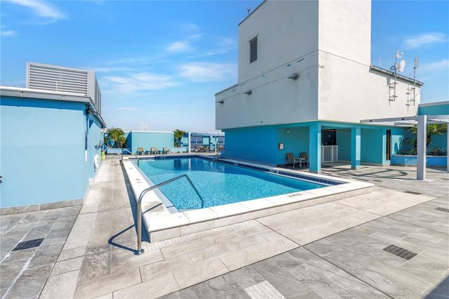 1 BEACH DRIVE SE 1207, St Petersburg, FL 33701
