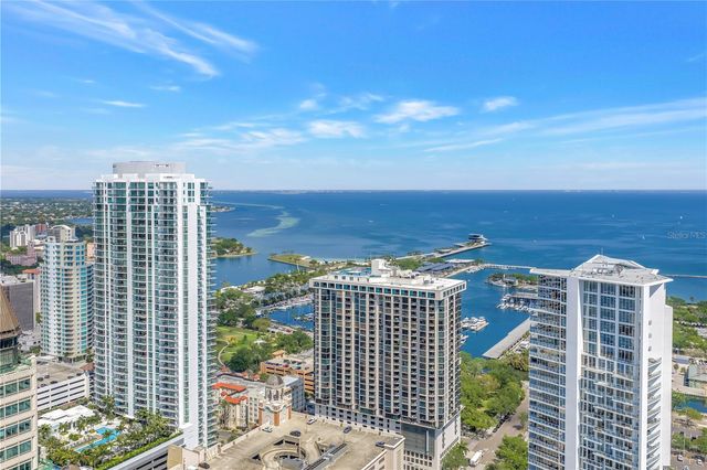 1 BEACH DRIVE SE 1207, St Petersburg, FL 33701