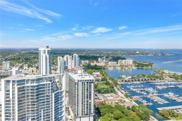 1 BEACH DRIVE SE 1207, St Petersburg, FL 33701