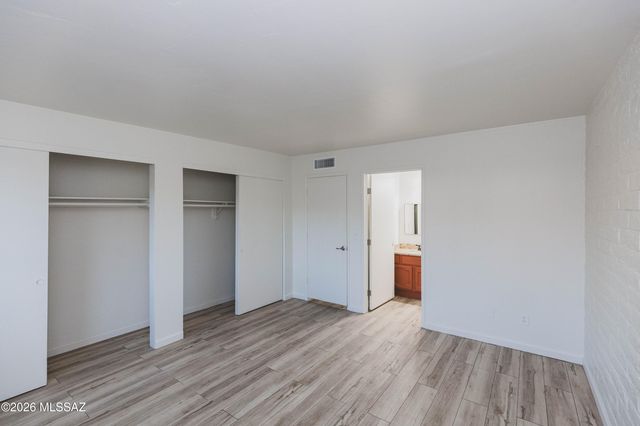 7855 E Chauncey Street, Tucson, AZ 85715