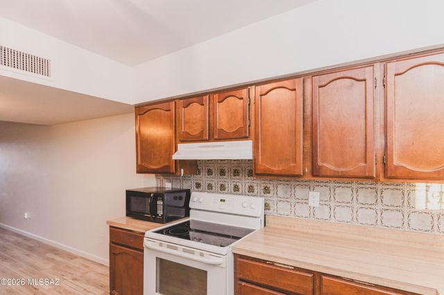 7855 E Chauncey Street, Tucson, AZ 85715