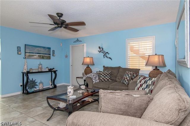 1400 Pompei LN O-21, Naples, FL 34103