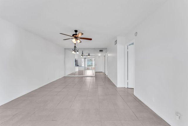 601 NW 78th Ter 203, Margate, FL 33063