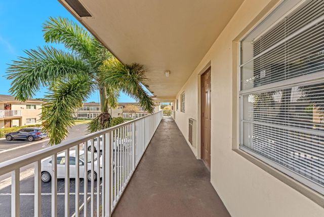 601 NW 78th Ter 203, Margate, FL 33063