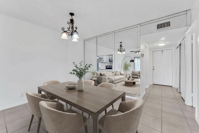 601 NW 78th Ter 203, Margate, FL 33063