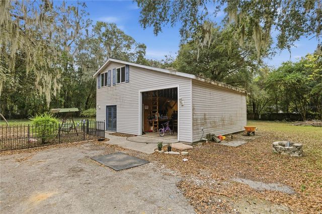 916 NE 28TH AVENUE, Ocala, FL 34470