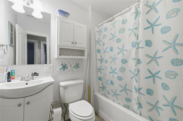 916 NE 28TH AVENUE, Ocala, FL 34470