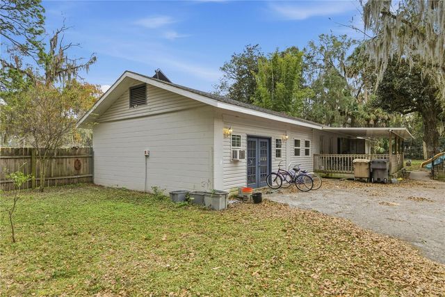 916 NE 28TH AVENUE, Ocala, FL 34470