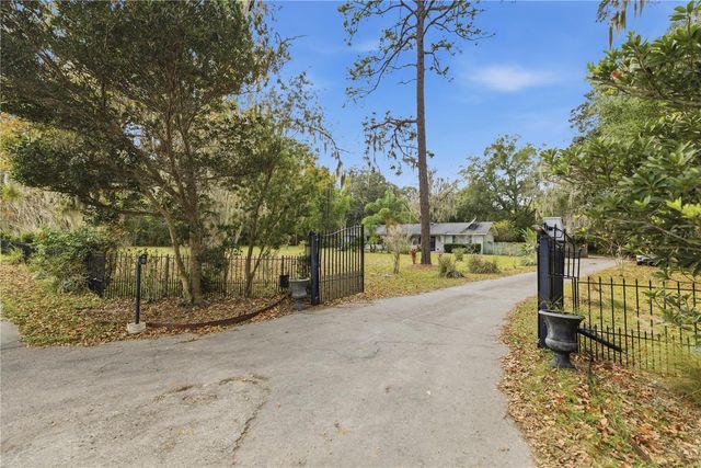 916 NE 28TH AVENUE, Ocala, FL 34470