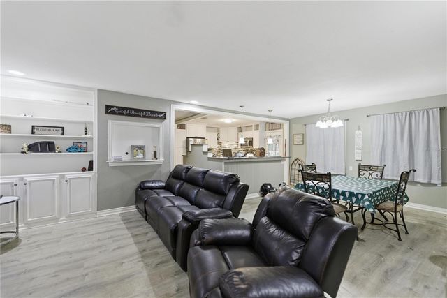 916 NE 28TH AVENUE, Ocala, FL 34470