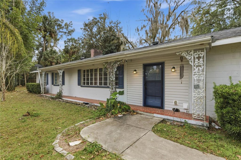 916 NE 28TH AVENUE, Ocala, FL 34470