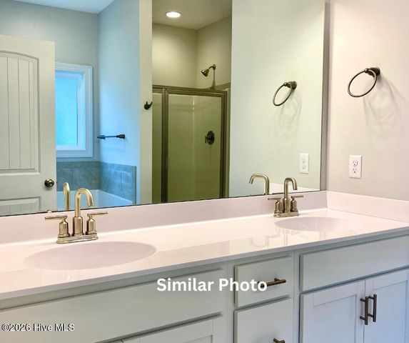 739 Regiment Road, Jacksonville, NC 28546