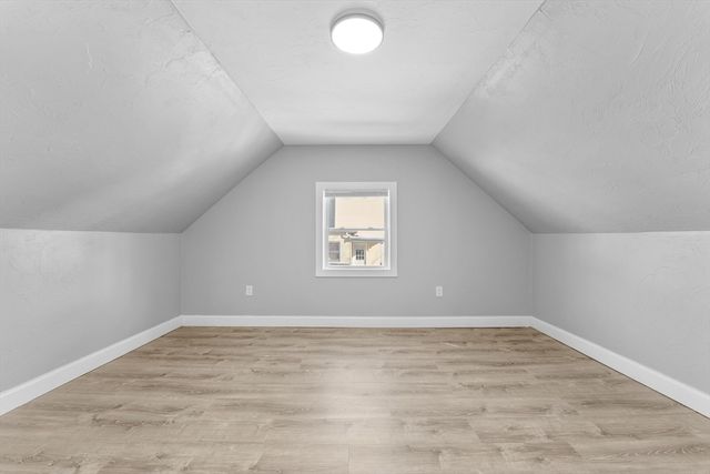 29 Hunt St, Brockton, MA 02302