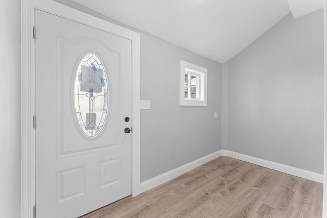 29 Hunt St, Brockton, MA 02302