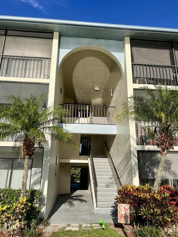 1111 Green Pine Boulevard G3, West Palm Beach, FL 33409