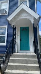 53 Thorn Street 1st Fl., New Haven, CT 06519