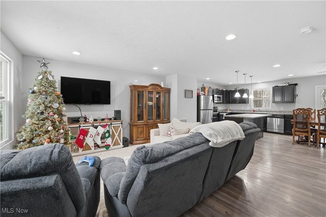 5100 Misty Glen Lane, Ravenna, OH 44266