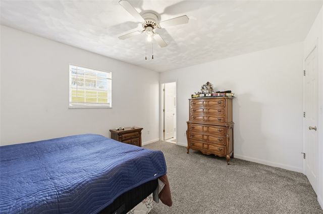 1050 Lynn Portal Road, Canton Twp, PA 15301