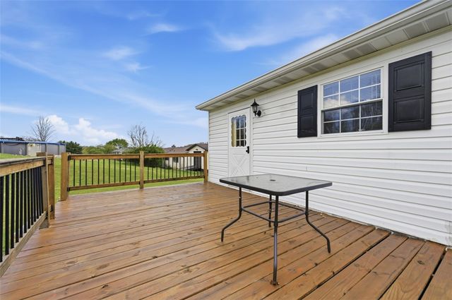 1050 Lynn Portal Road, Canton Twp, PA 15301