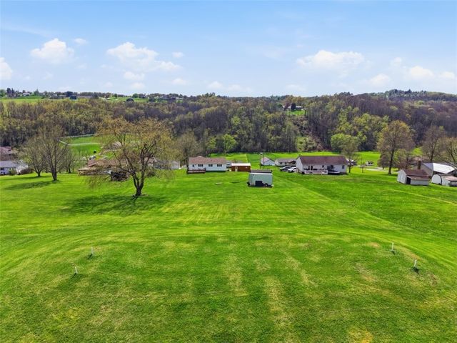 1050 Lynn Portal Road, Canton Twp, PA 15301