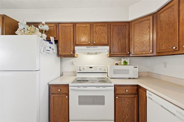 1050 Lynn Portal Road, Canton Twp, PA 15301
