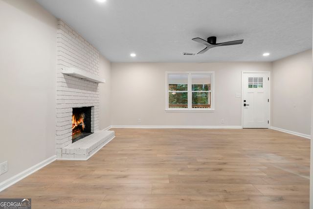 63 Moss Road, Dawsonville, GA 30534
