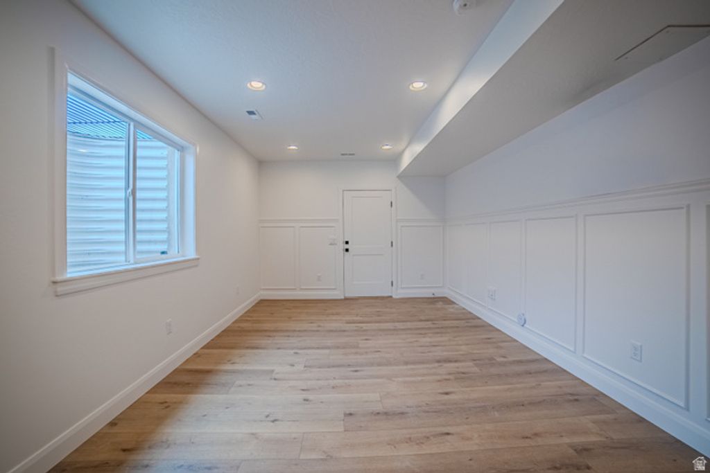 Image 12 of property listing at 152 W BIRDS EYE LN #4311, Vineyard, UT 84059