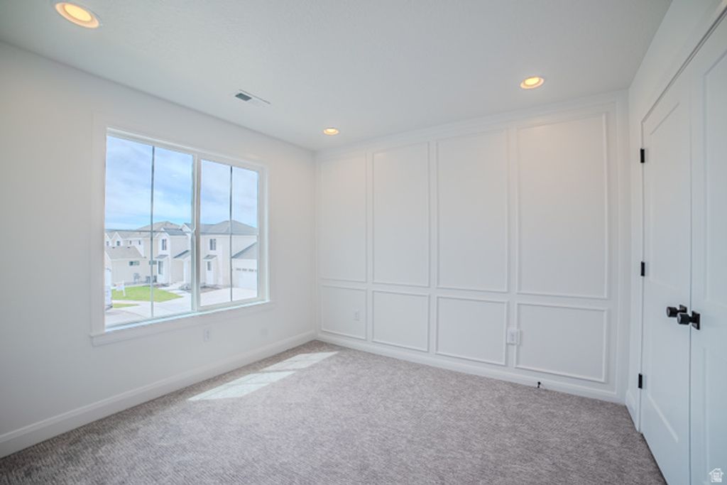 Image 14 of property listing at 152 W BIRDS EYE LN #4311, Vineyard, UT 84059