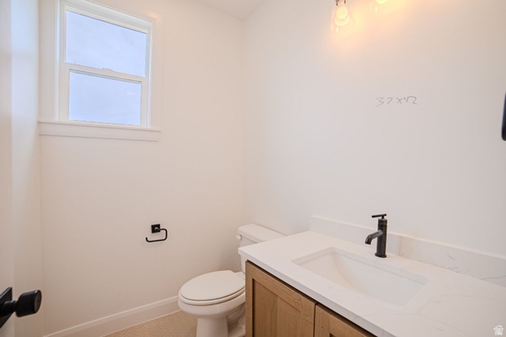 Image 28 of property listing at 152 W BIRDS EYE LN #4311, Vineyard, UT 84059