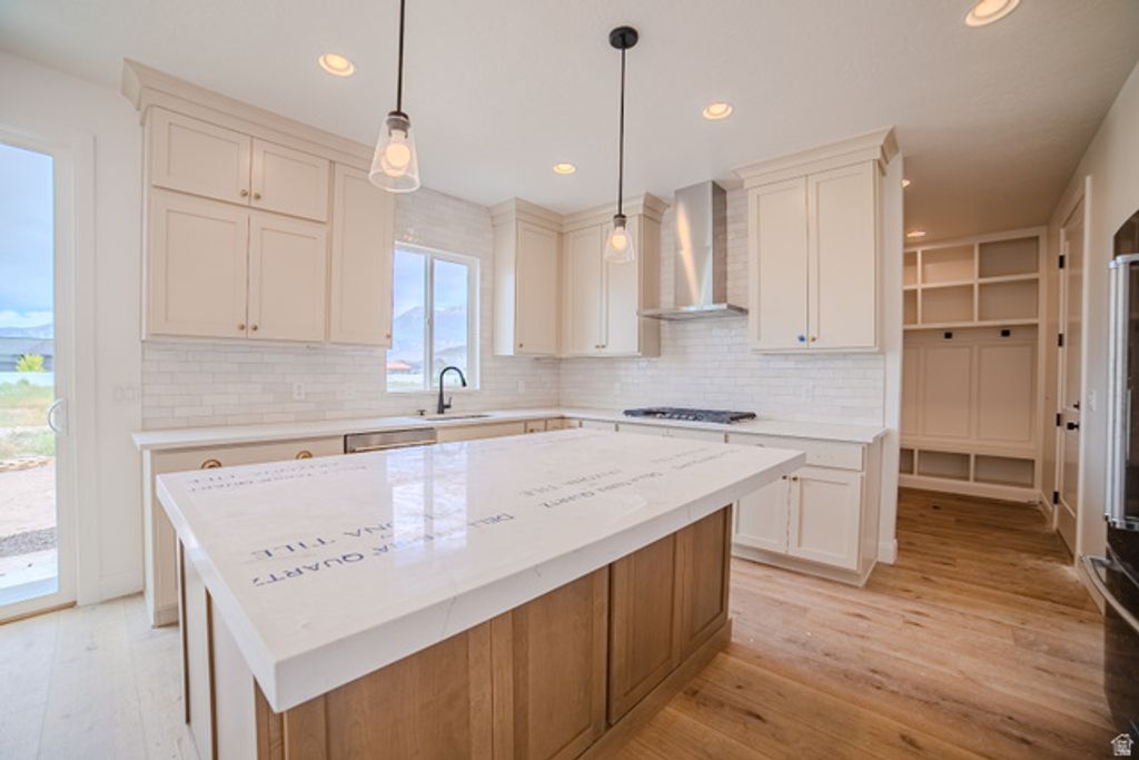 Image 30 of property listing at 152 W BIRDS EYE LN #4311, Vineyard, UT 84059