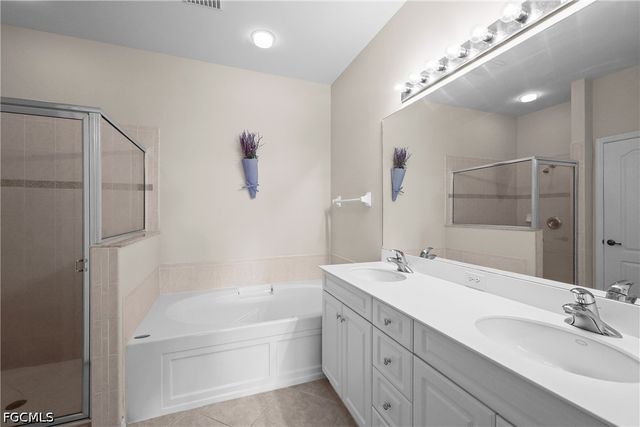 13988 Village Creek DR, Fort Myers, FL 33908
