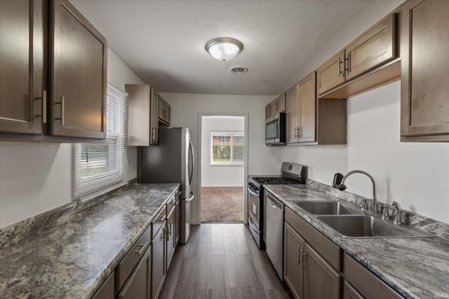 720 Orchard Drive, Elkhart, IN 46514