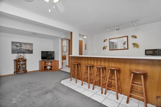 334 Hemlock Avenue, Romeoville, IL 60446