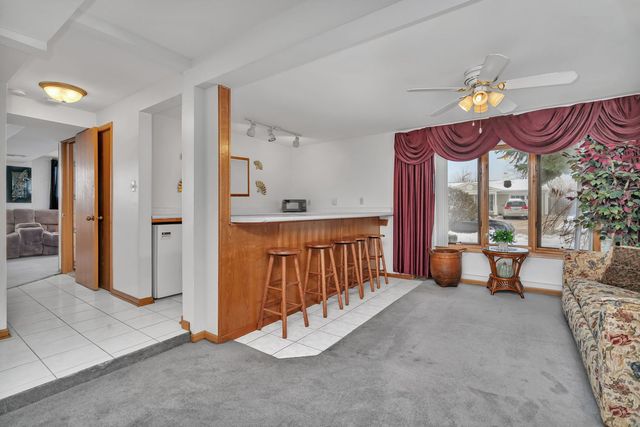 334 Hemlock Avenue, Romeoville, IL 60446