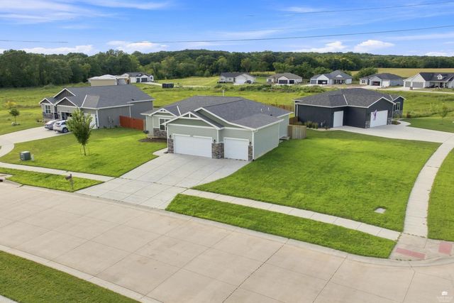 8397 Zac's Court, Manhattan, KS 66502