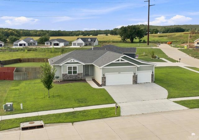 8397 Zac's Court, Manhattan, KS 66502