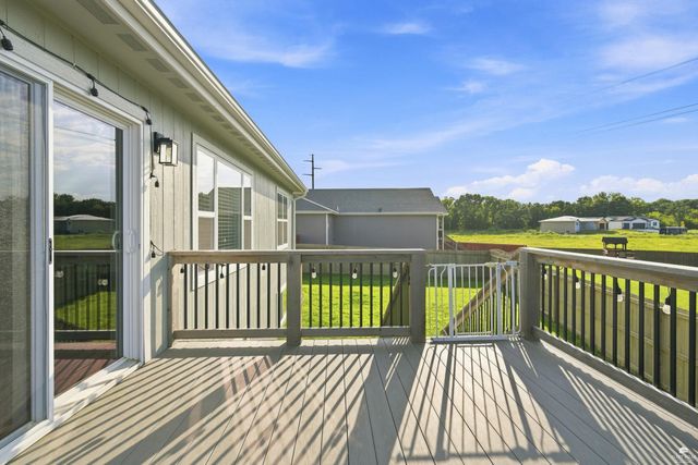 8397 Zac's Court, Manhattan, KS 66502