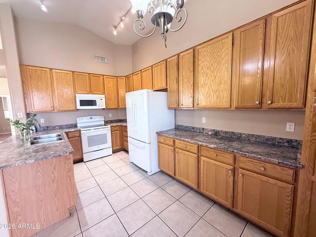 6650 W Megan Street, Chandler, AZ 85226