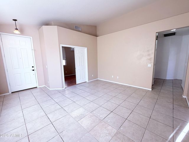 6650 W Megan Street, Chandler, AZ 85226