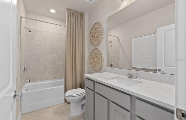 5104 STARLING BIRD LANE, St Cloud, FL 34771