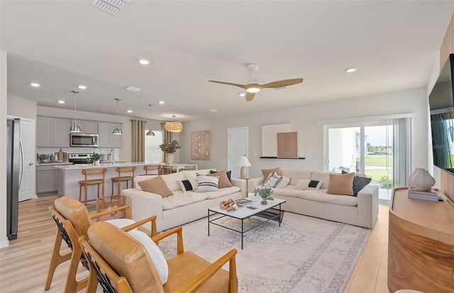 5104 STARLING BIRD LANE, St Cloud, FL 34771