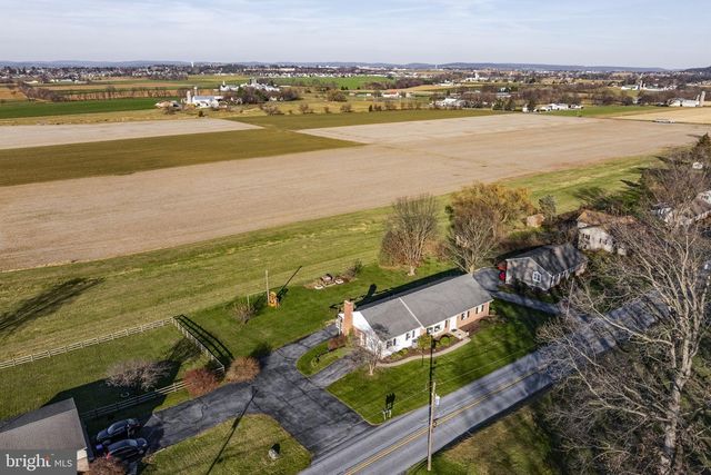 159 EDGEWOOD DR, New Holland, PA 17557