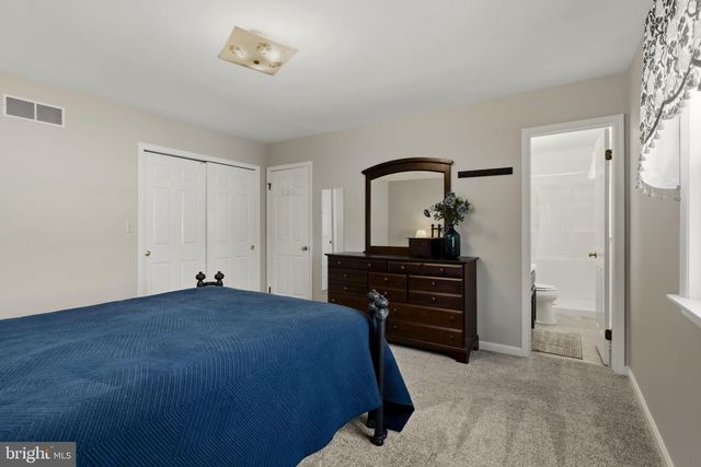 159 EDGEWOOD DR, New Holland, PA 17557