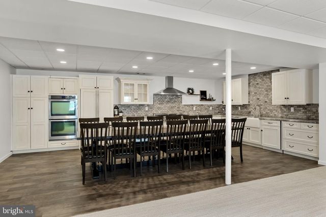 159 EDGEWOOD DR, New Holland, PA 17557