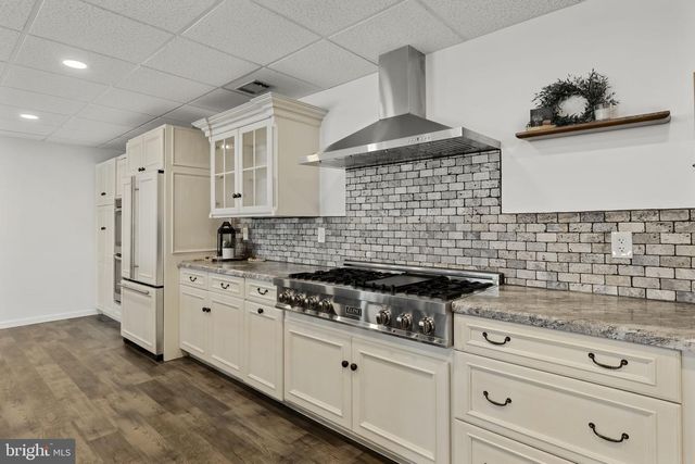 159 EDGEWOOD DR, New Holland, PA 17557