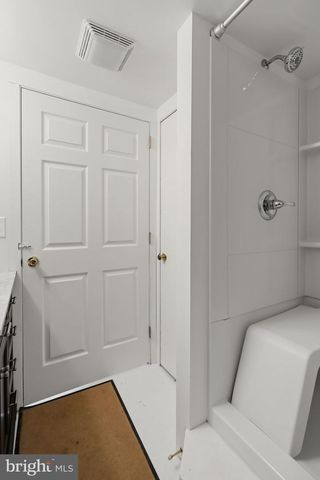 159 EDGEWOOD DR, New Holland, PA 17557