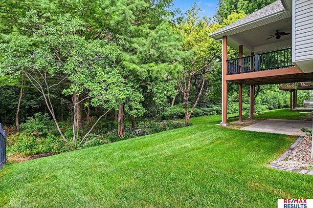 1604 S 190th Plaza, Omaha, NE 68130
