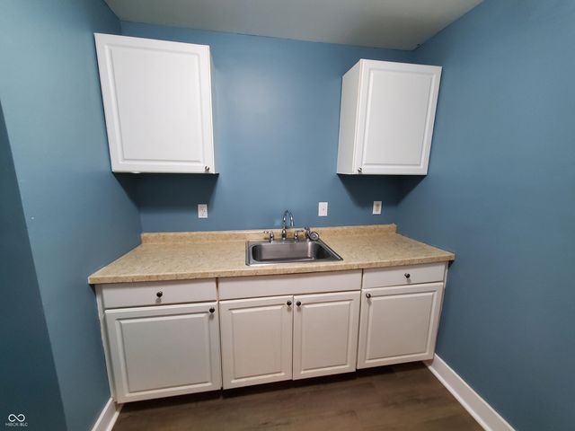 3511 Hillside Avenue, Indianapolis, IN 46218