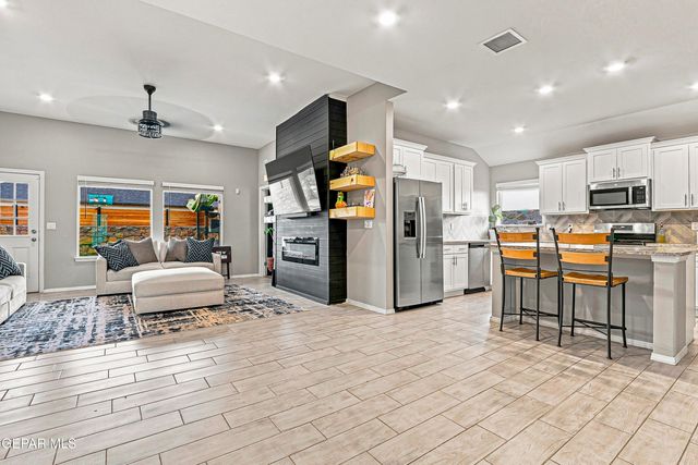 1309 HICKERSON Drive, Canutillo, TX 79835