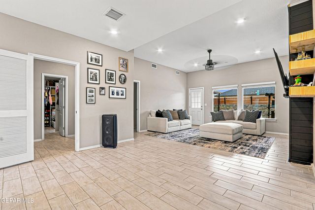 1309 HICKERSON Drive, Canutillo, TX 79835